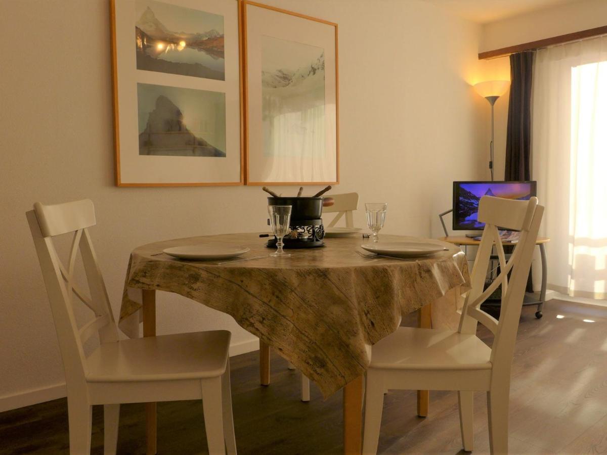 Apartment Select By Interhome Zermatt Bagian luar foto