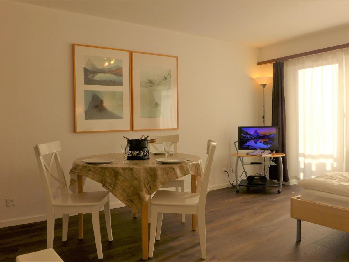 Apartment Select By Interhome Zermatt Bagian luar foto