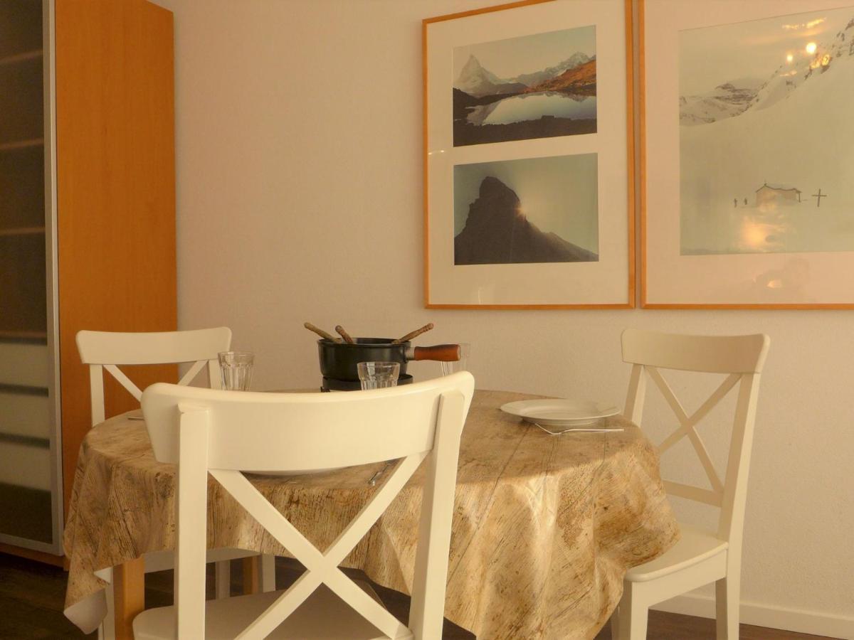Apartment Select By Interhome Zermatt Bagian luar foto
